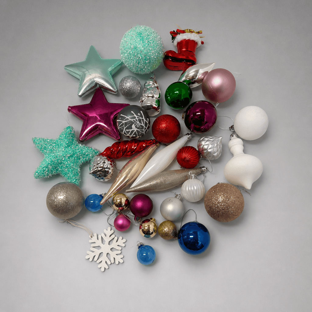 Set of Christmas ornaments — Photo 1