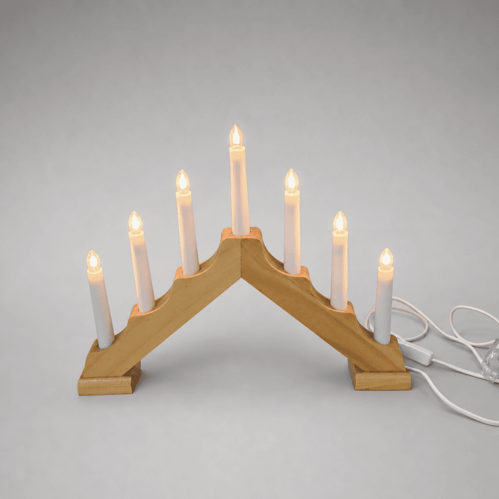 Wooden electric candle arch — Photo 1