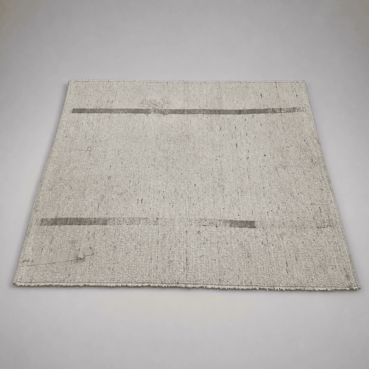 Cream woven rug with stripes — Photo 1