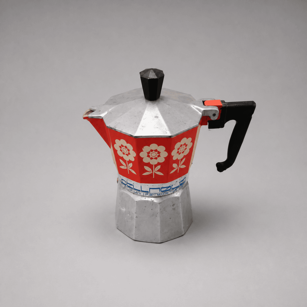 Rote Aluminium-Espressokanne — Foto 1