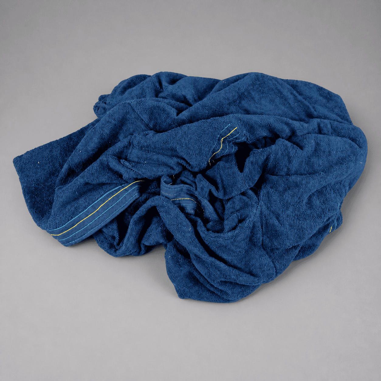 Gefaltetes blaues Textil — Foto 1