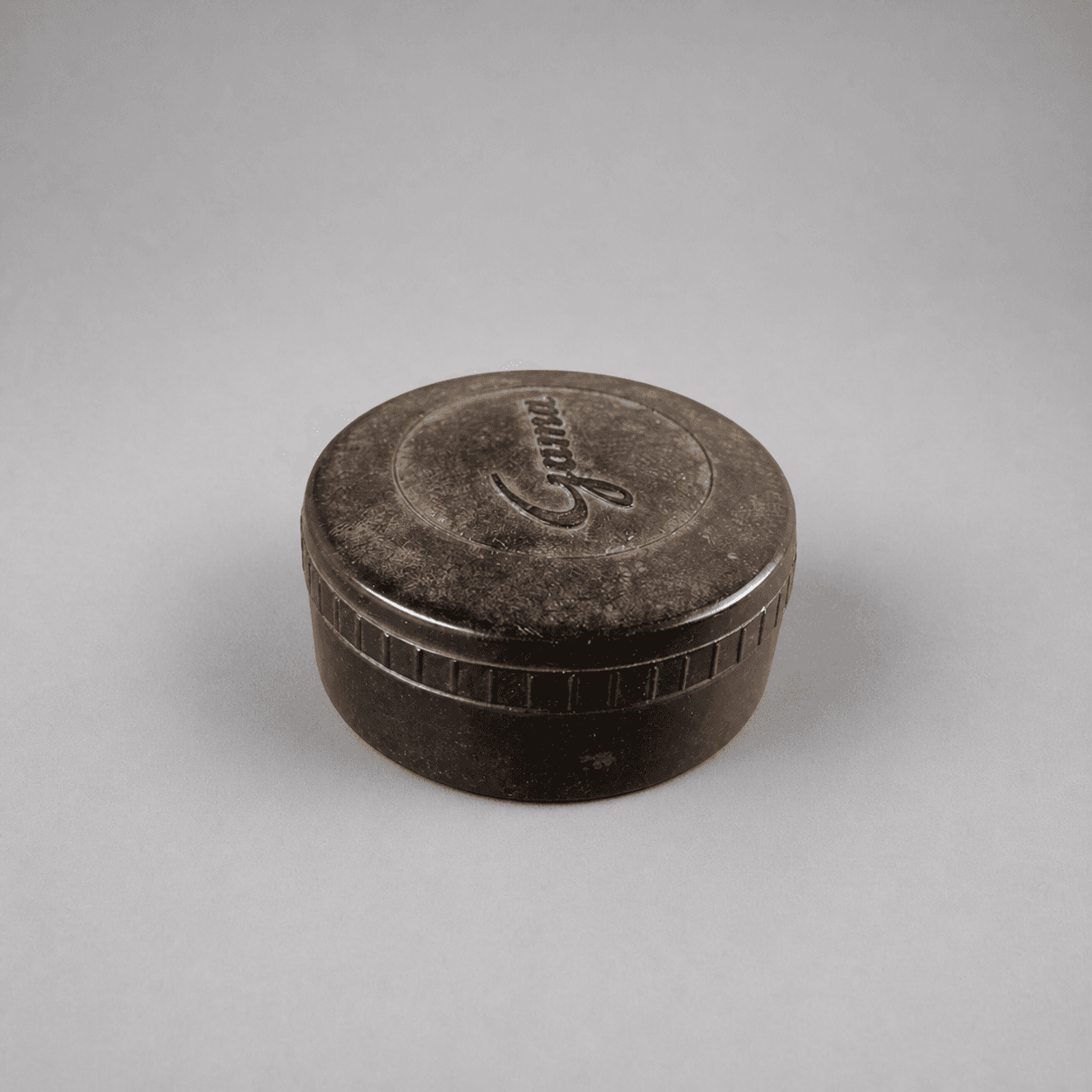 Round brown Jawa box — Photo 1