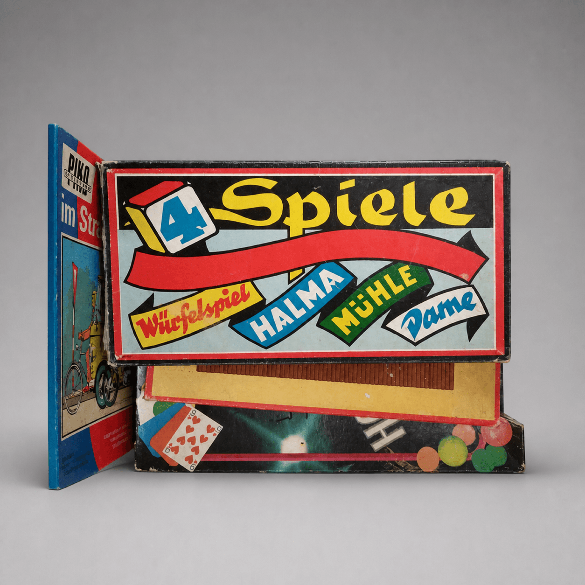 Krabicová společenská hra „Spiele“ — Fotografie 1