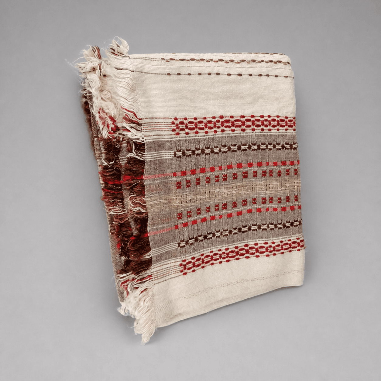 Cream fabric with red pattern — Photo 1