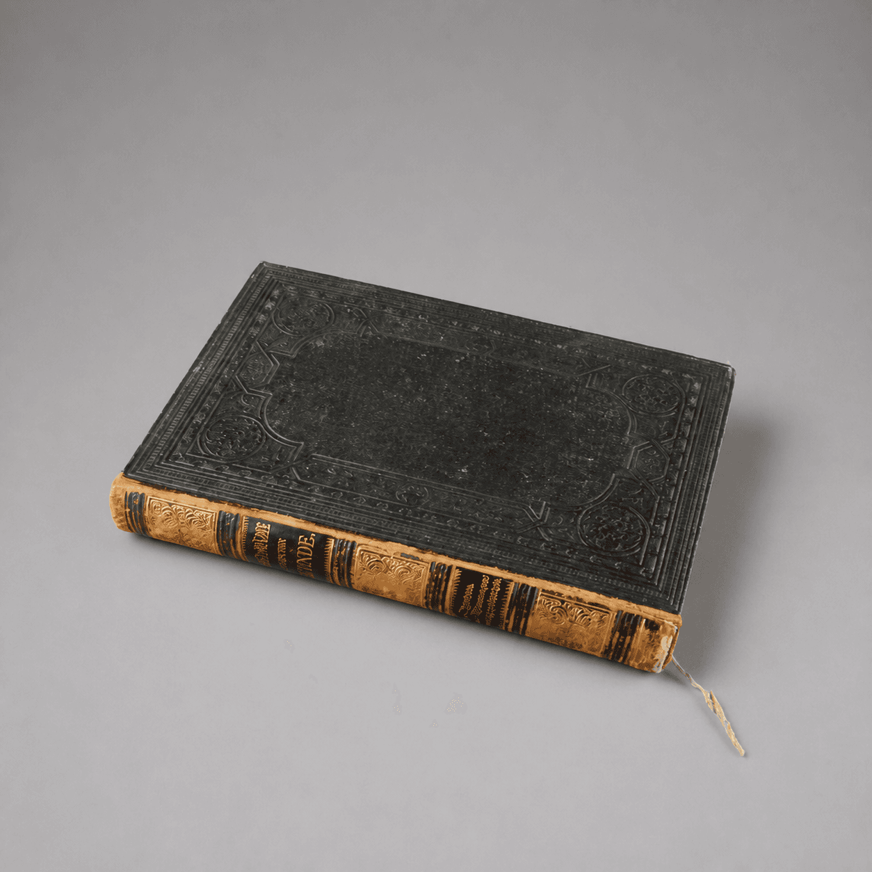 Black book with embossed binding — Photo 1